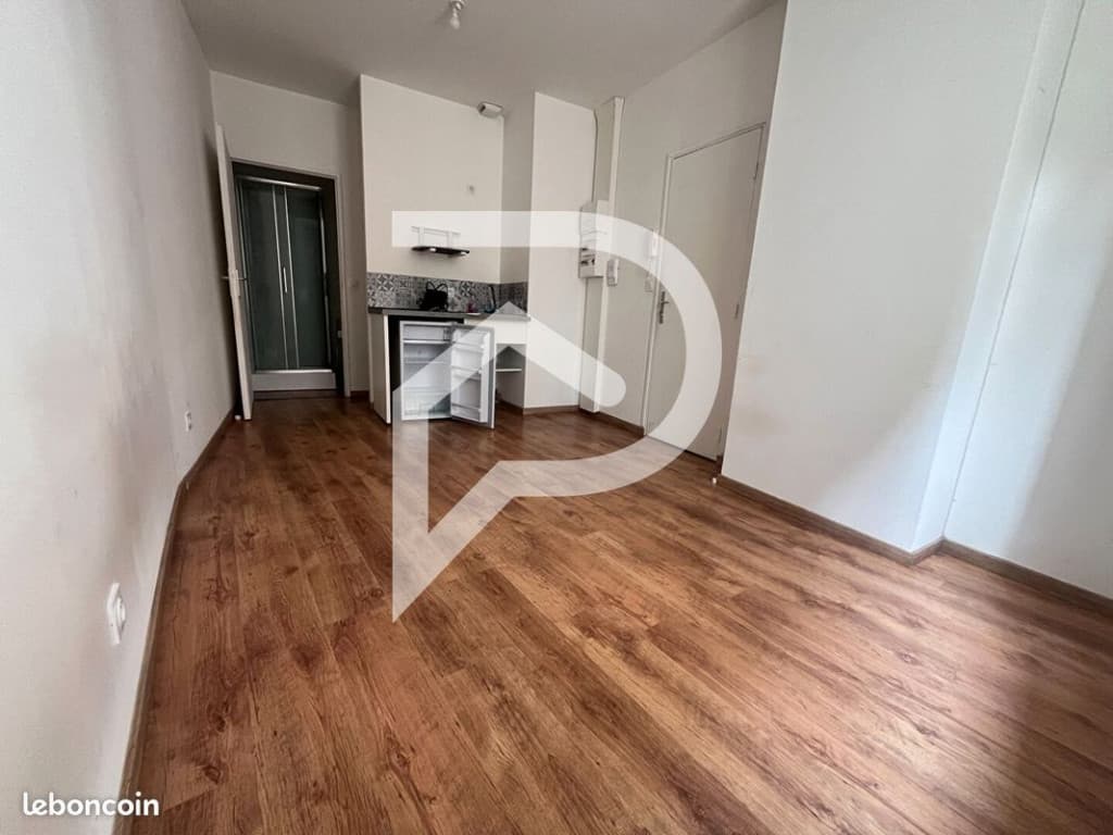 Appartement 1 pièce 15 m²