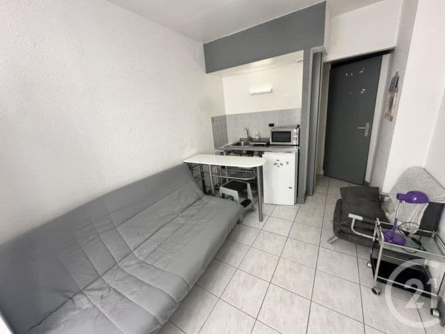 Appartement Studio à louer - 1 pièce - 15 m2 - La Rochelle - 17 - POITOU-CHARENTES