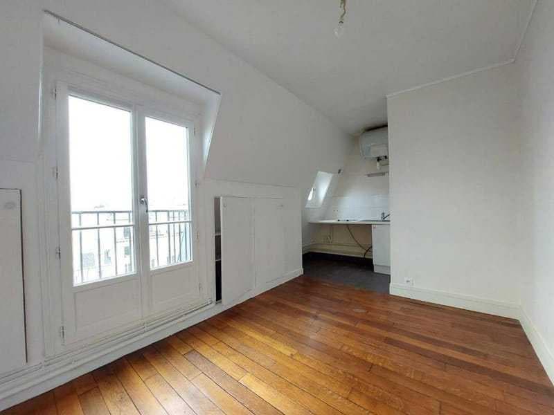 Studio 1 pièce 13 m²