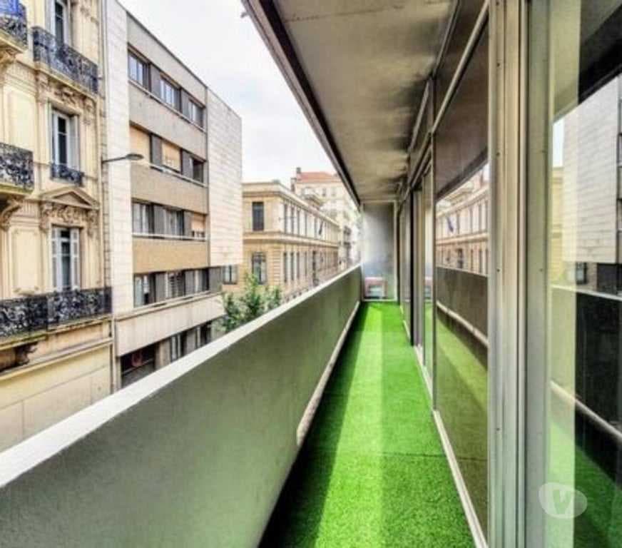 STUDIO meublé 1 pièce 27 m²