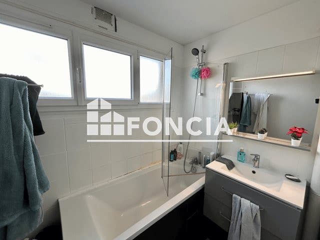 Location : Appartement Saint-Etienne-du-Rouvray (76800)