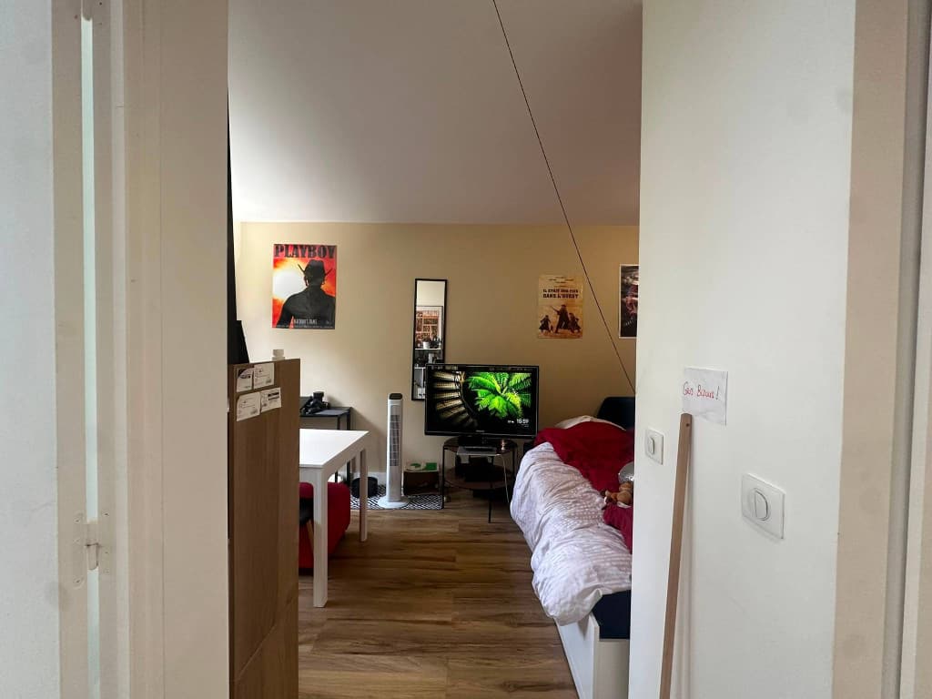Appartement 23m² Paris 13ème Juillet/Août