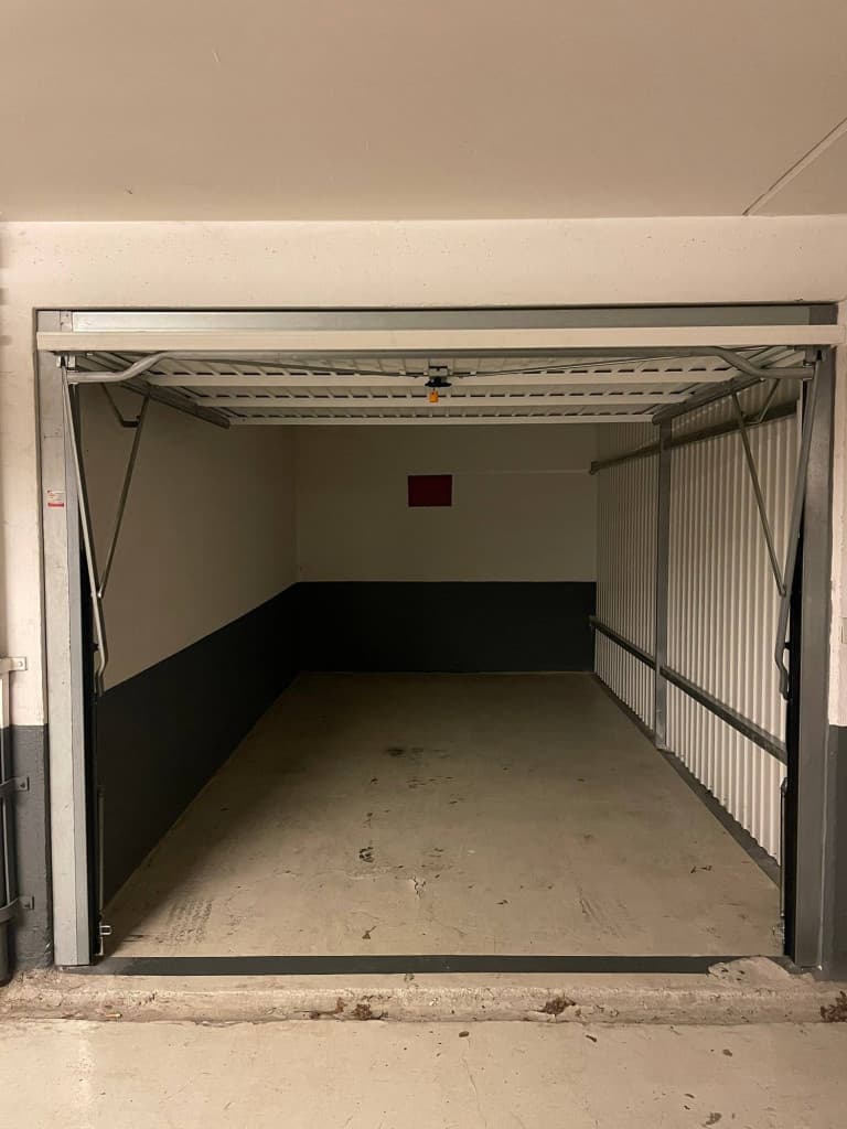 Loue parking - 14m² - proche Hôpital Ambroise Paré