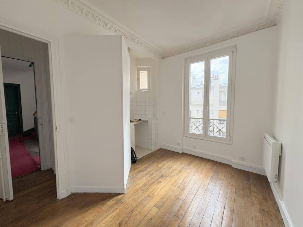 Loue studio - 12m² - 1 pièce - Paris