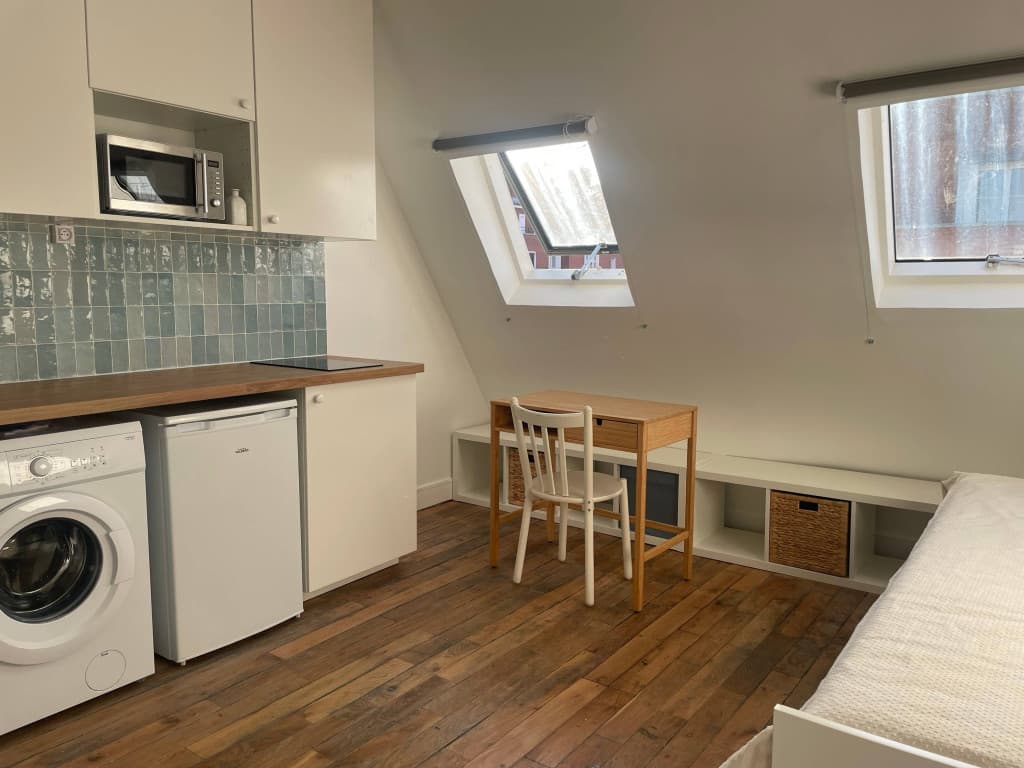 Loue studio 15m² pour l’été - Paris 17 - à la semaine
