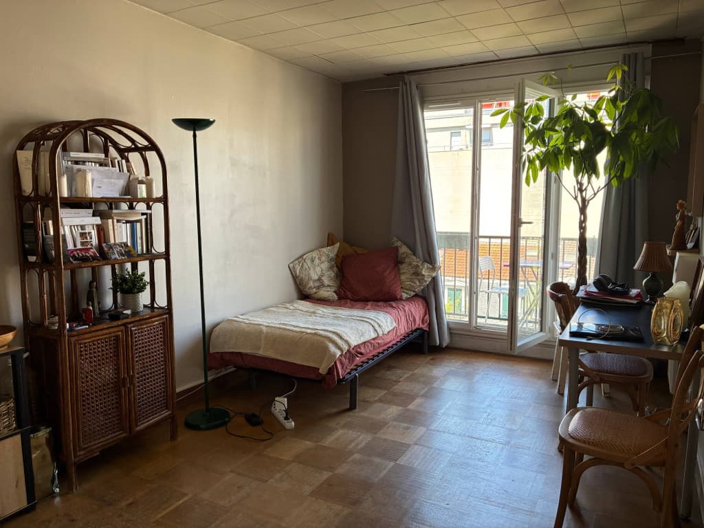 Sous-location studio août Paris