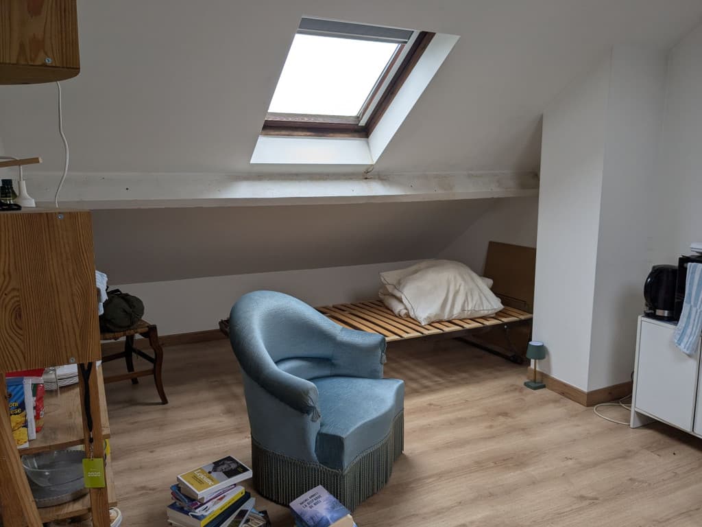 Loue chambre meublée 15m² dans maison - Antony
