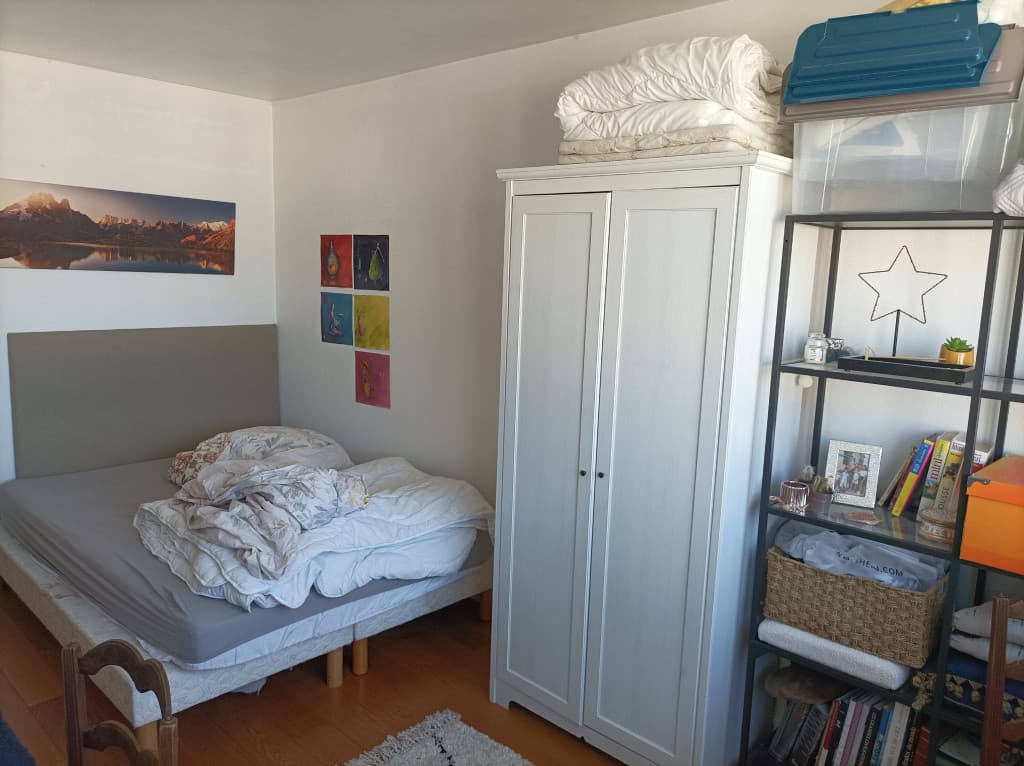 Chambre lit double de 12m² dans appt 94m² proche gare Versailles Chantiers