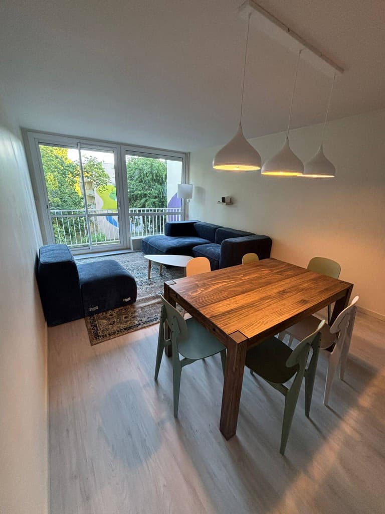 Loue appartement 102m² en colocation - 5 chambres à 300m de l’ESSEC