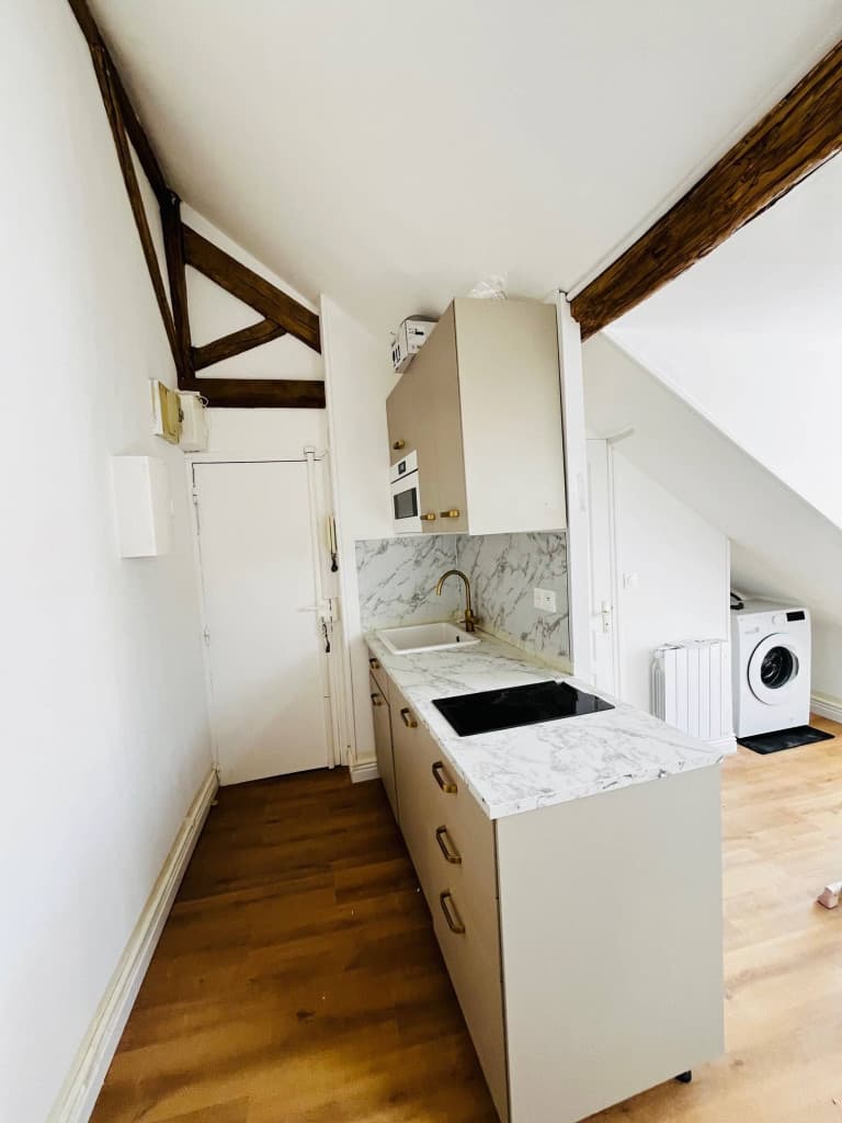Location studio meublé