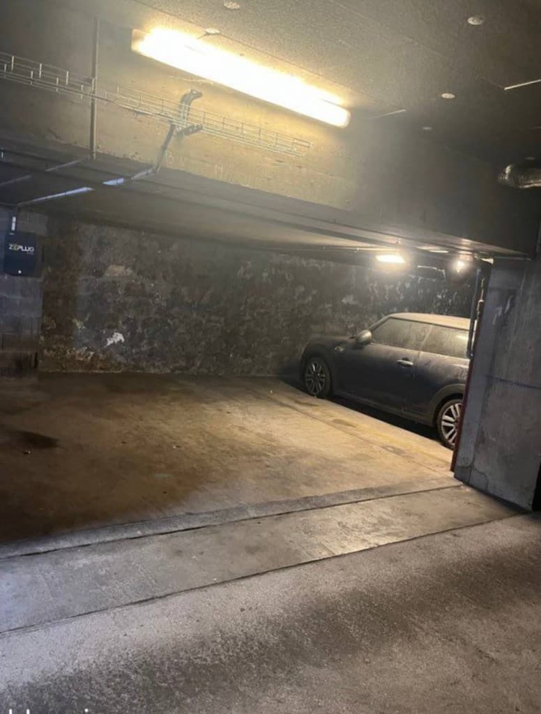 Location parking porte muette