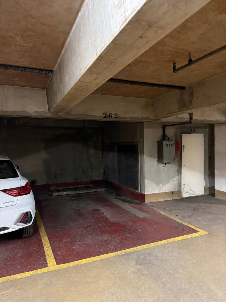 Place Parking