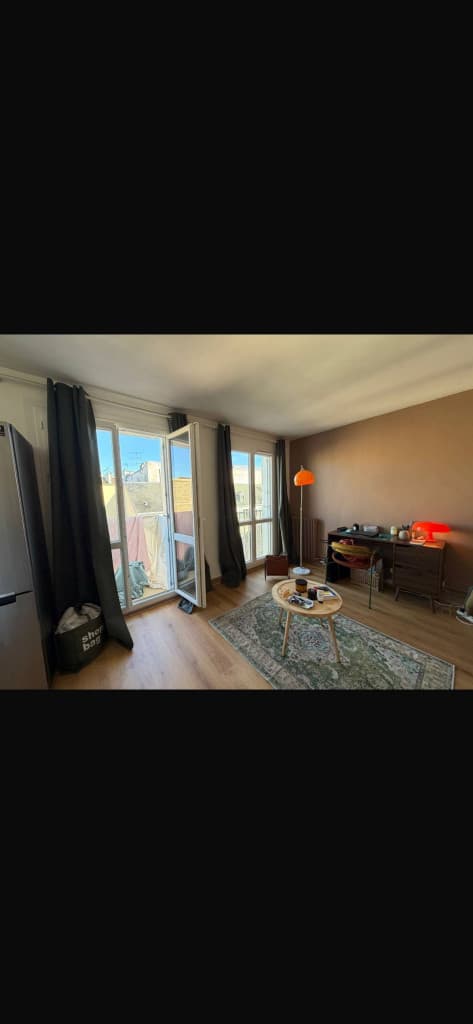 Sous-location appartement 27m², Versailles Place du Marché