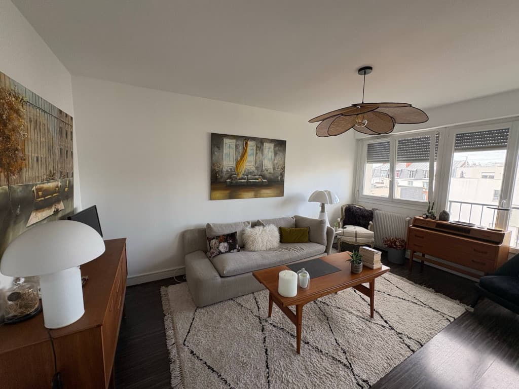 Loue chambre dans appartement en colocation - 40m² - Paris 15ème