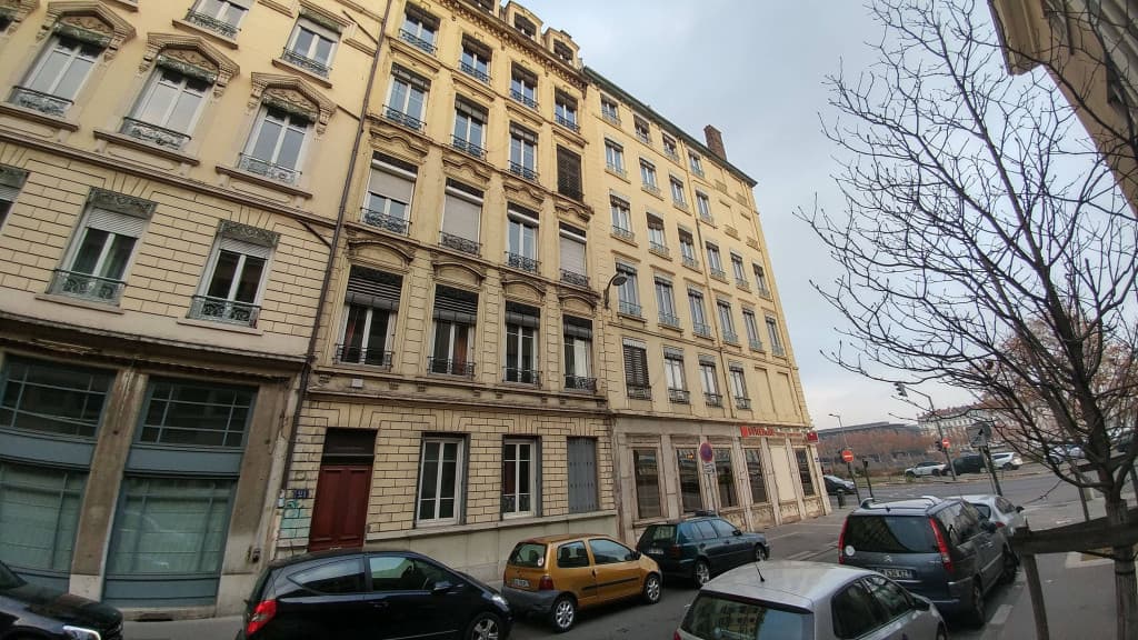 Loue appartement - 39m² - Lyon 2ème rue Duhamel