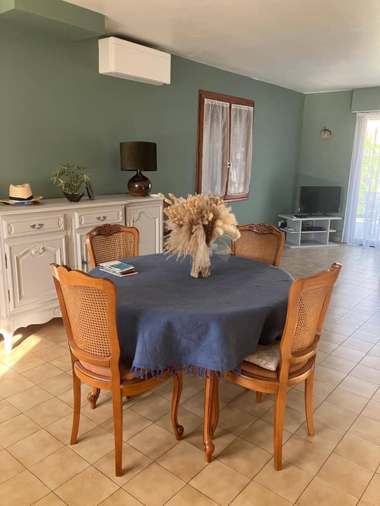 Loue chambre en colocation dans maison meublée - 80m² - La Rochelle