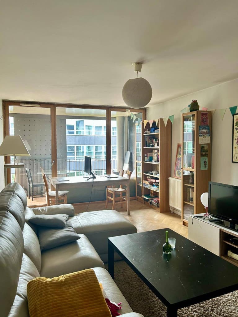Loue chambre en colocation dans appartement - 84m² - Montreuil