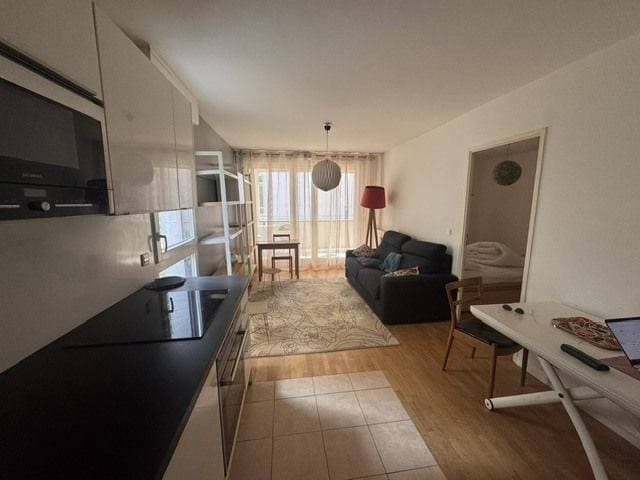 Loue t2 - 42 m² - Montreuil 93100