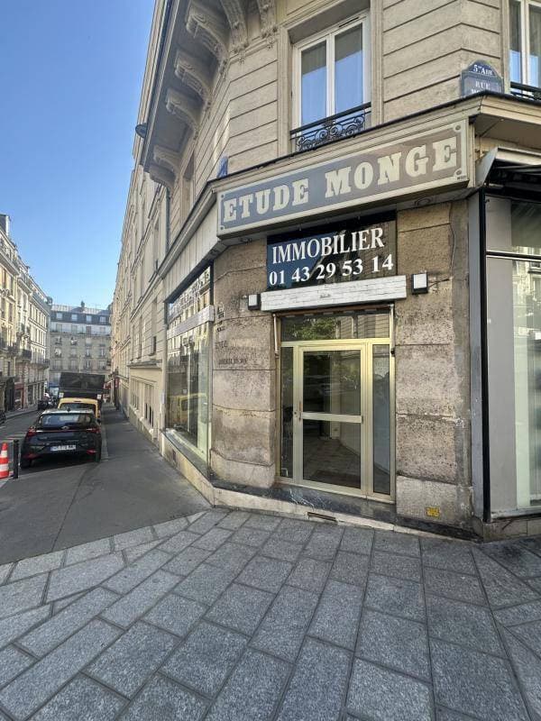 Loue local commercial - 20 m² - Paris