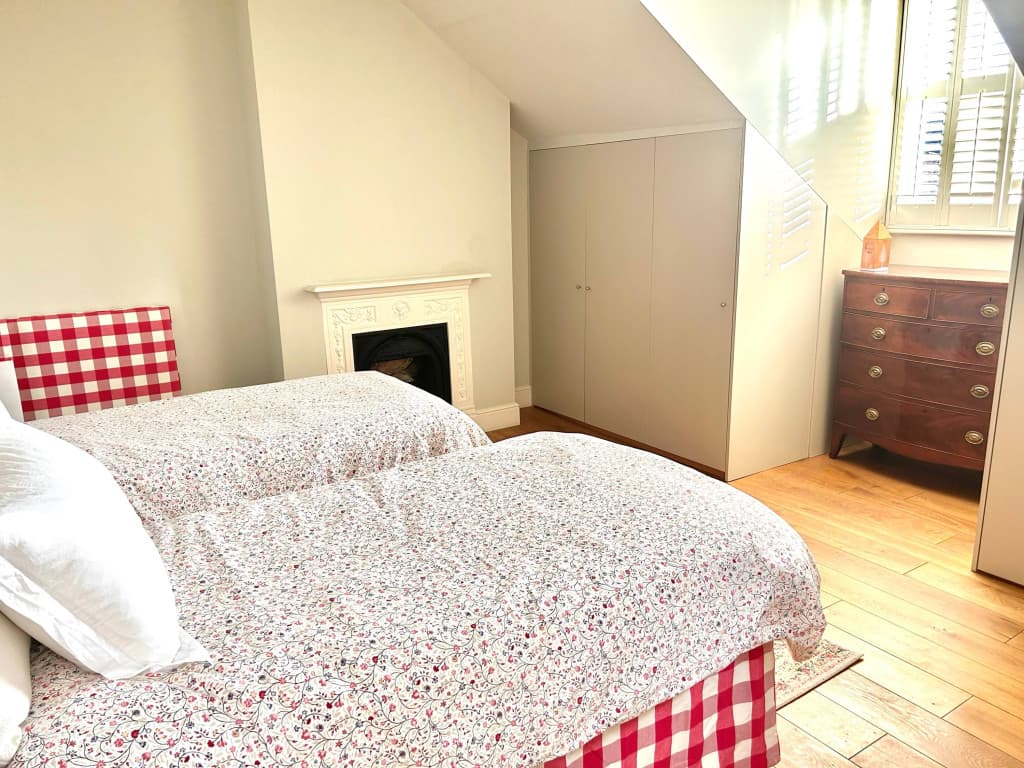 Loue chambre dans maison - 20m² - Londres