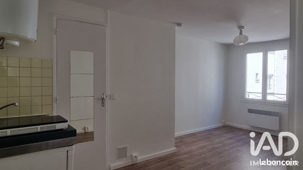 Studio 1 pièce 19 m²