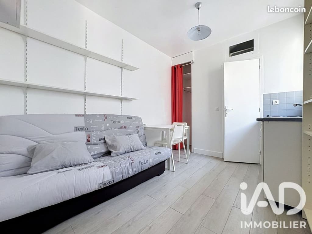 Studio 1 pièce 11 m²