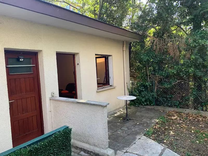 Location appartement 1 pièce 25 m² Noisy-le-Grand (93160) - Superimmo