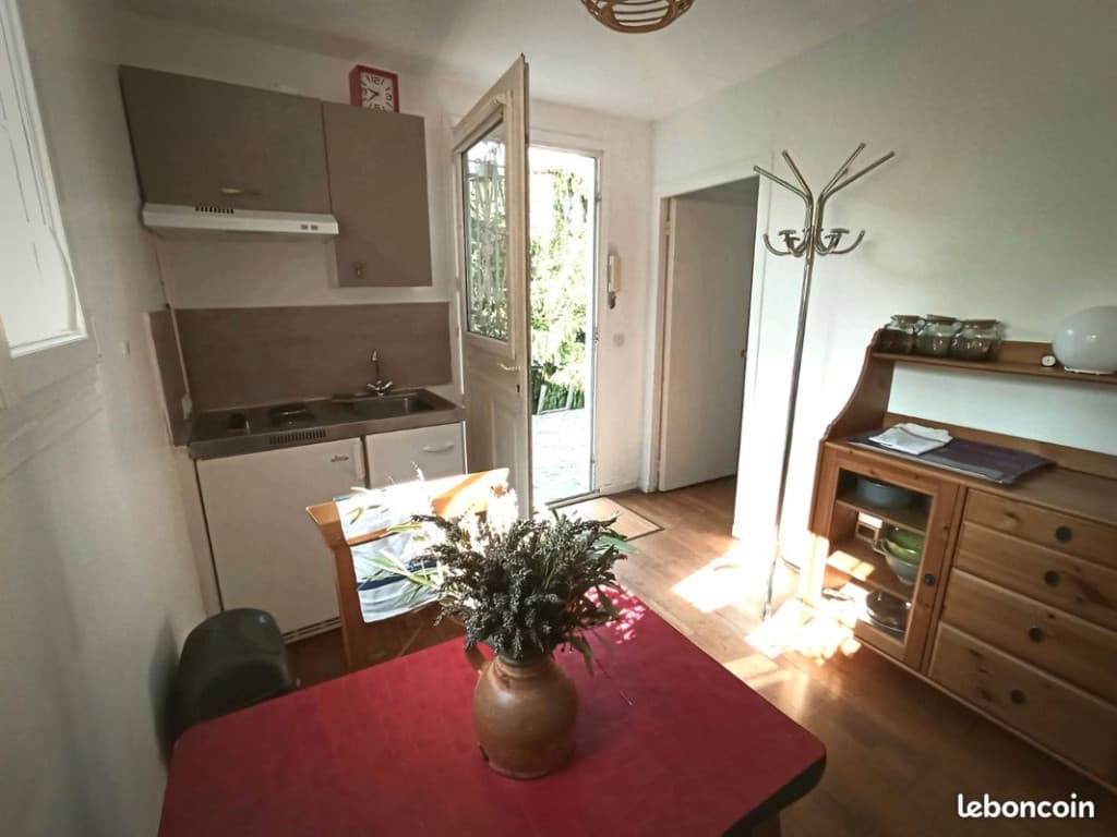Location studio 25m2 Meublé Tout compris