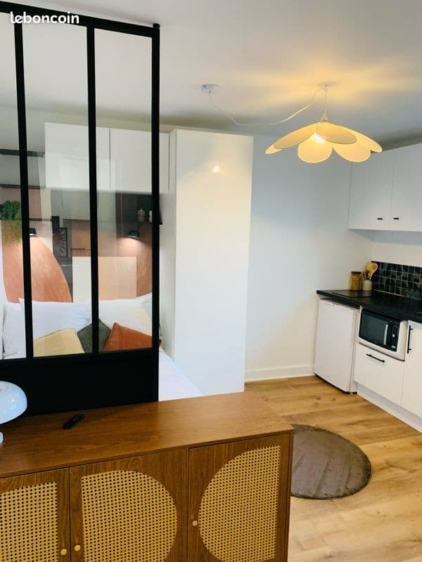 Studio étudiant meublé 15 m² – RER B à 7 min – 530 CC – Palaiseau