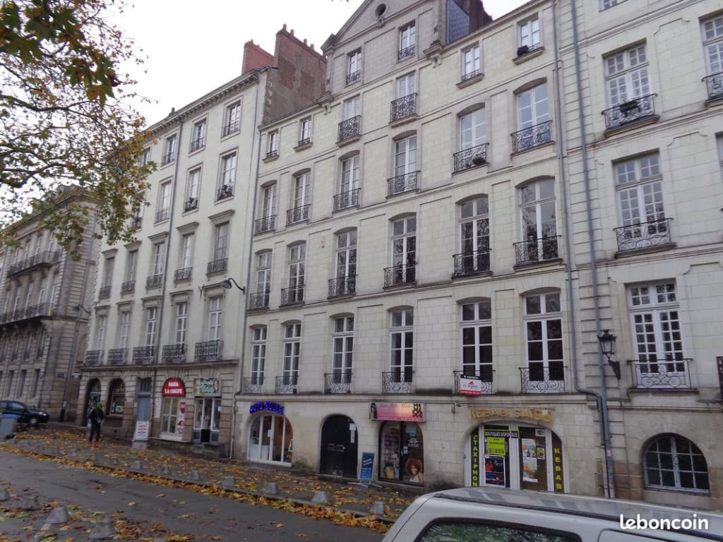 Studio meuble 14m2 plein centre ville de nantes