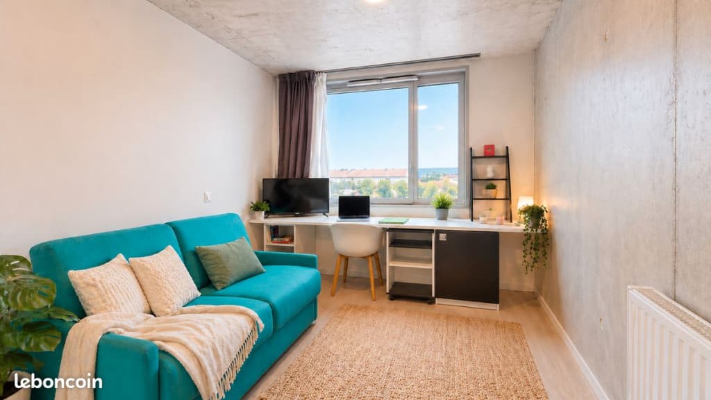 Sous-location – Studio meublé de 18 m² – Disponible à partir du 8 juillet