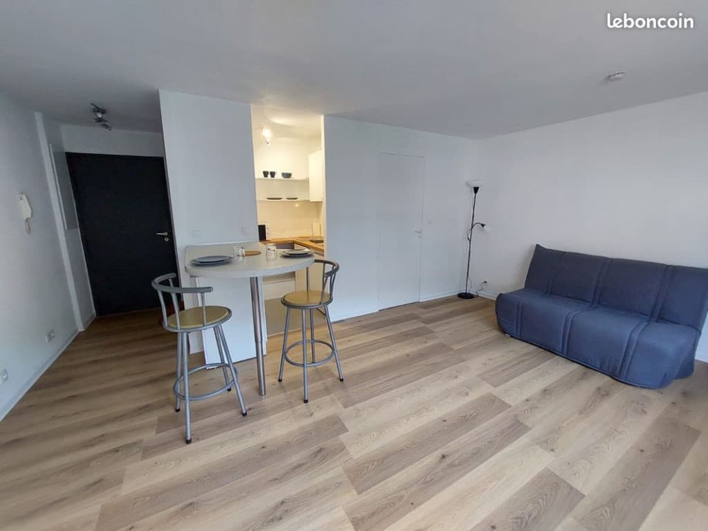 Studio meublé 28m² Tram Gaviniès