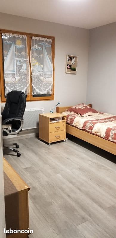 Chambre meublée en location pour étudiants ou alternants
