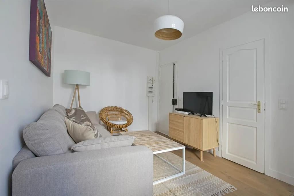 🏠F2 -27.8m²-----📍RUE LAVOISIER LYON3