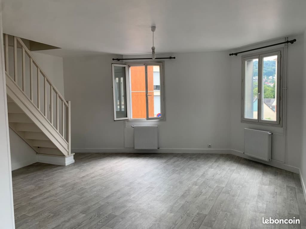 Location T3 Duplex