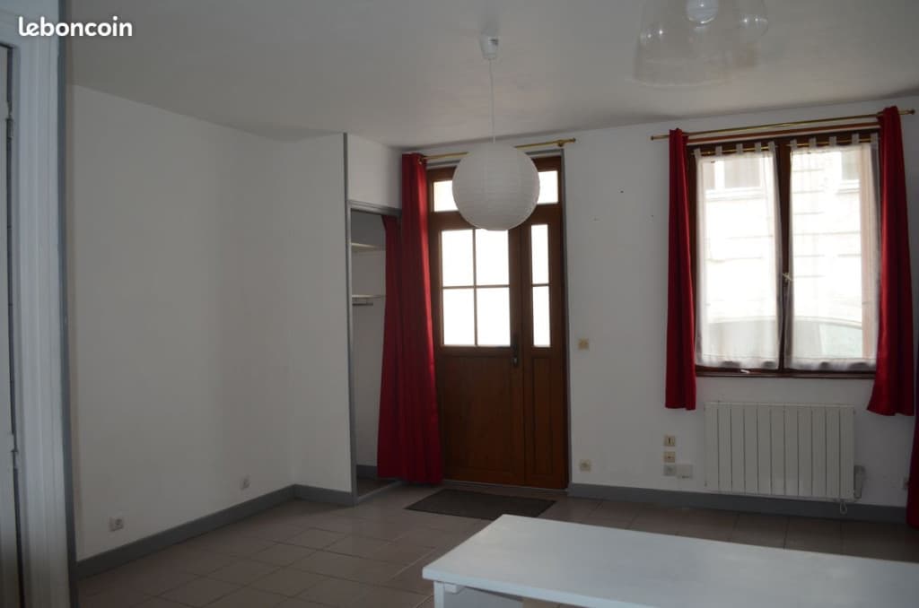 Particulier loue studio