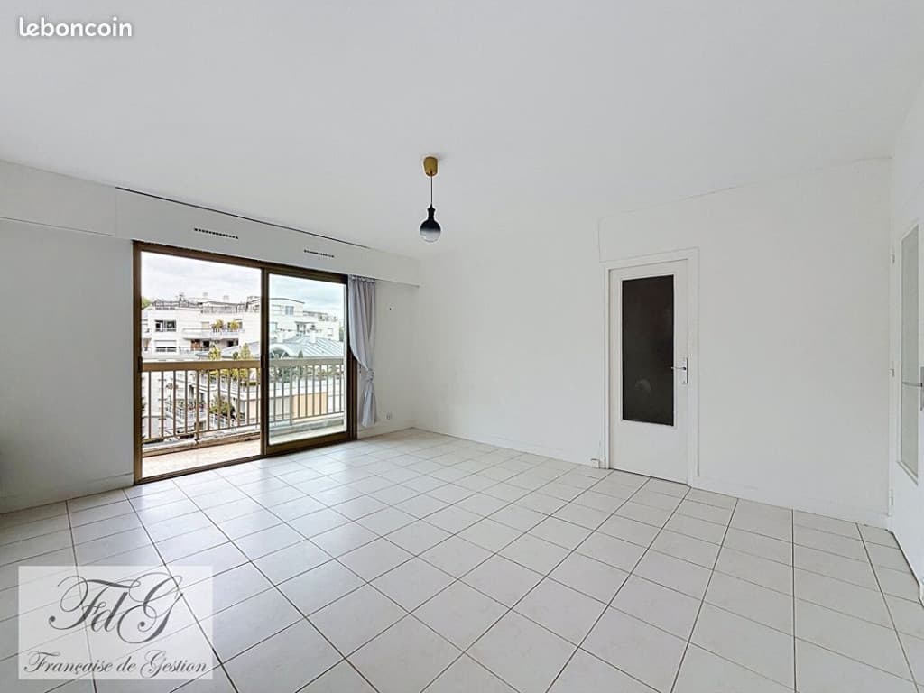 Appartement 1 pièce 33 m²