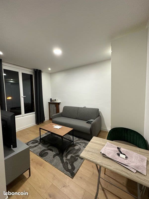 Studio meublé 18 m² – Bail mobilité – Disponible immédiatement