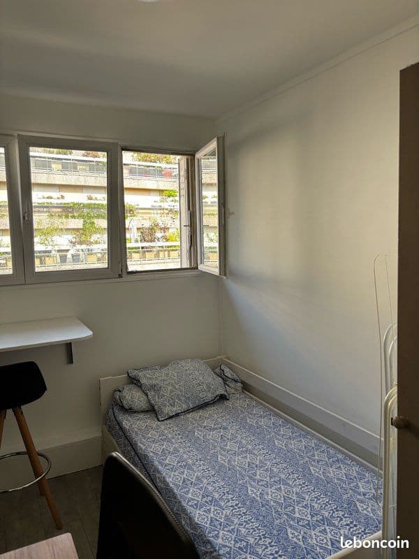 Chambre meublée idéale étudiant