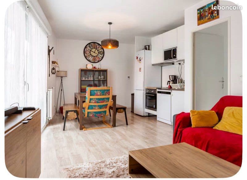 Sous-location: Beau 2 pièces meublé avec terrasse et grand balcon