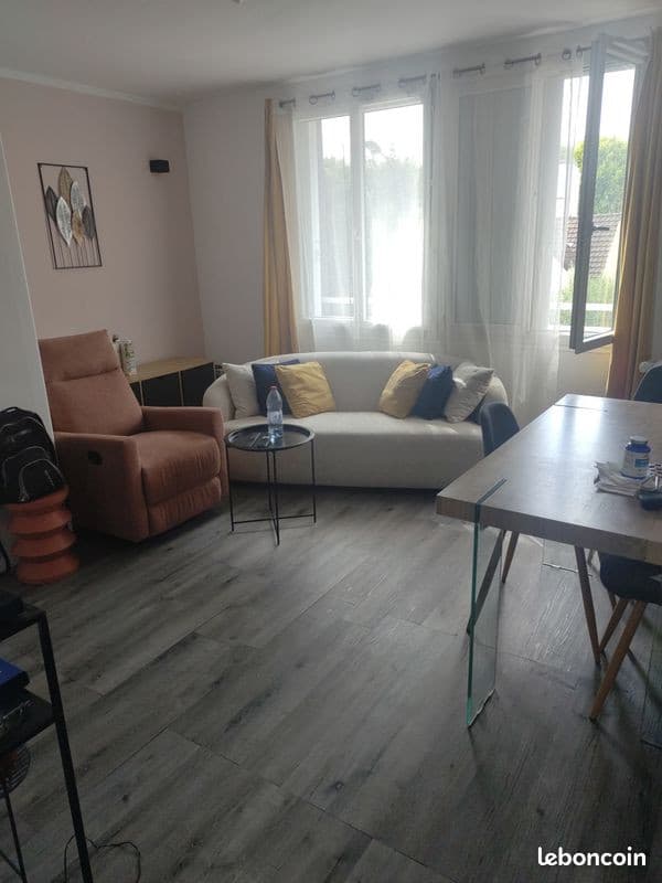 Location 2 chambres dans appartement à Bagneux