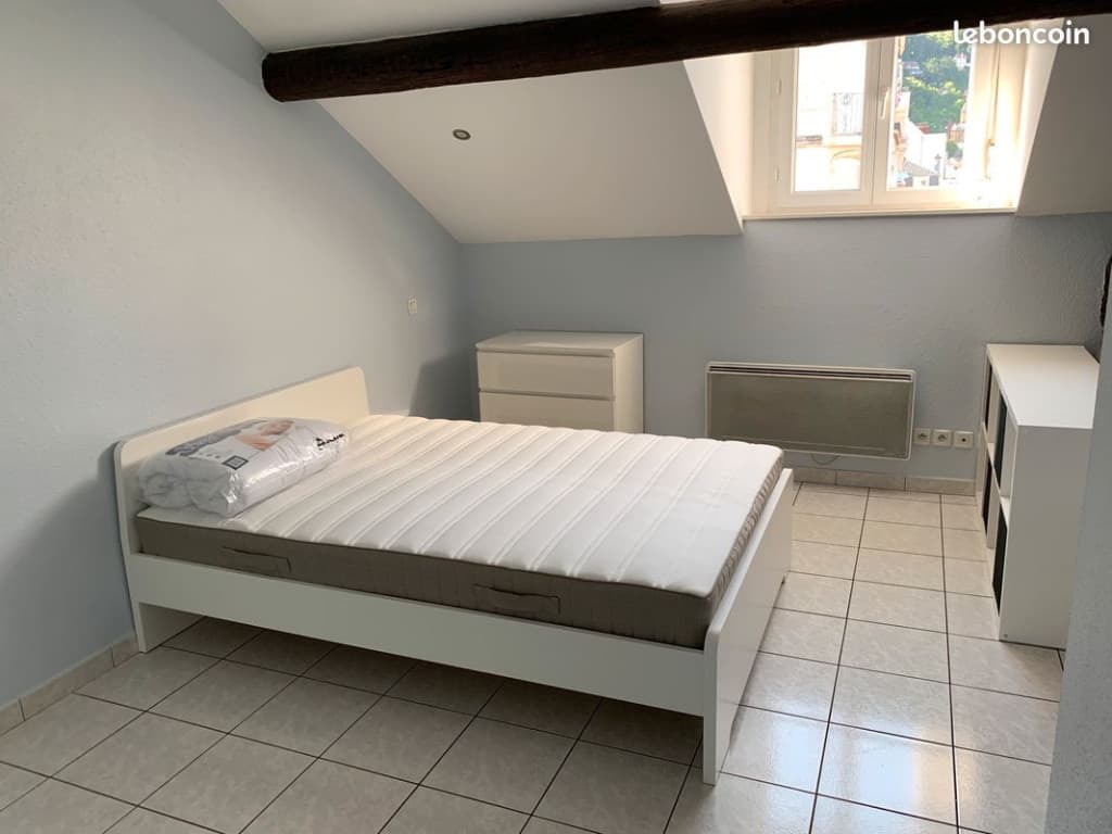 Loue Studio meublé 23m2 Longwy-Bas proche gare