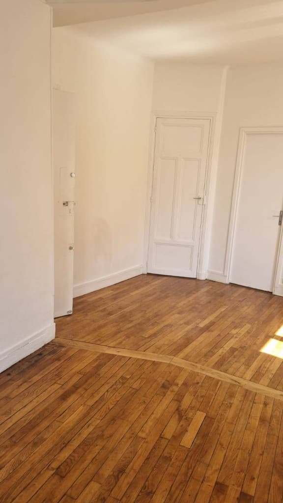 Loue Appartement Rénové proche Paris