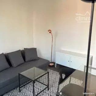 Studio 1 pièce 16 m²