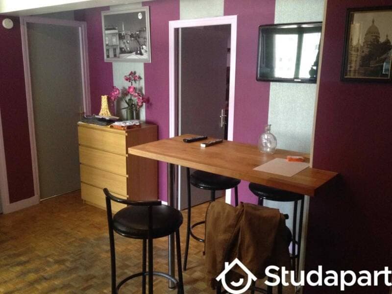 Chambre 1 pièce 11 m²