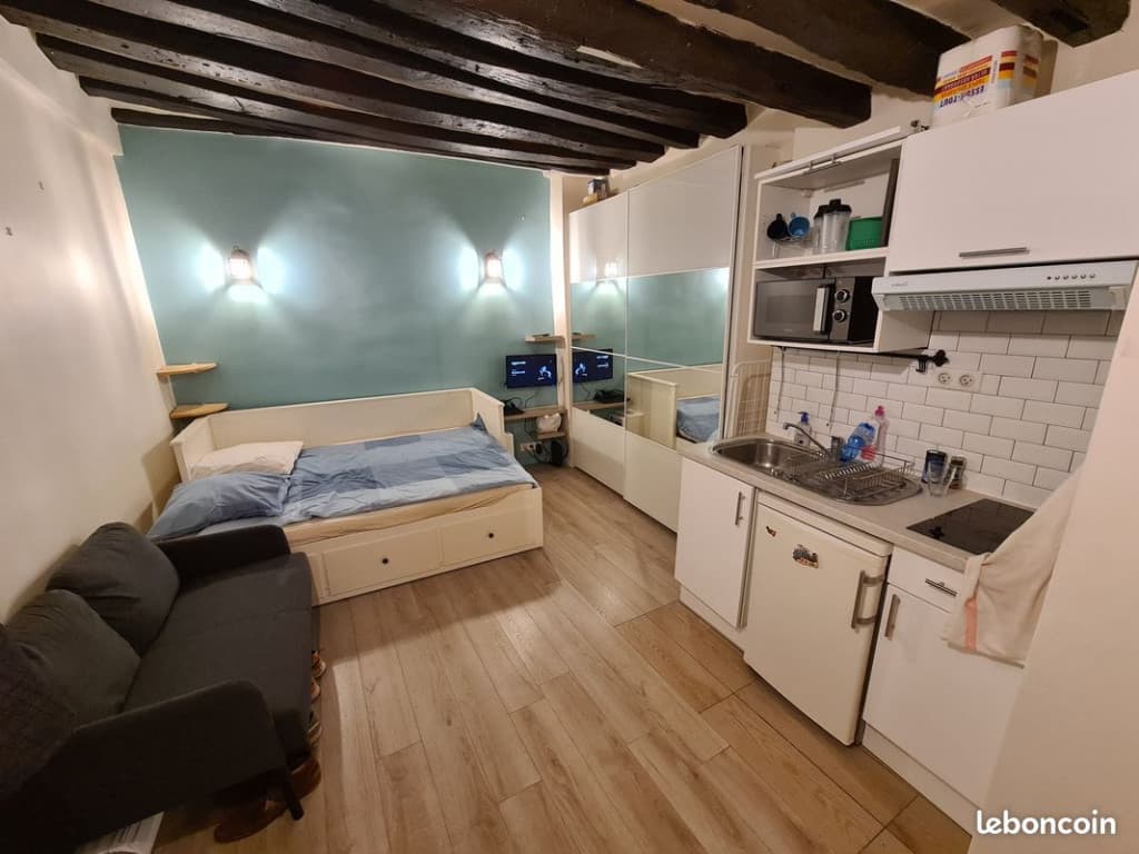Sous location 29 janvier – 9 février Chatelet Plein centre Paris / Subrental Apartment Full Center of Paris January 29th – February 9th