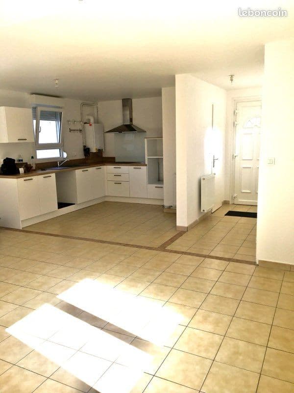 À louer – Maison 3 chambres avec jardin et garage – Tilloy-lès-Mofflaines