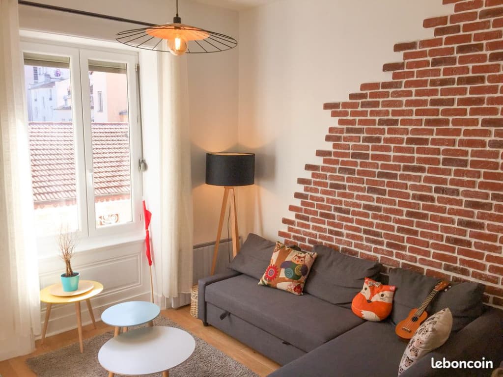 Location T2 meublé de standing - Lyon 7eme