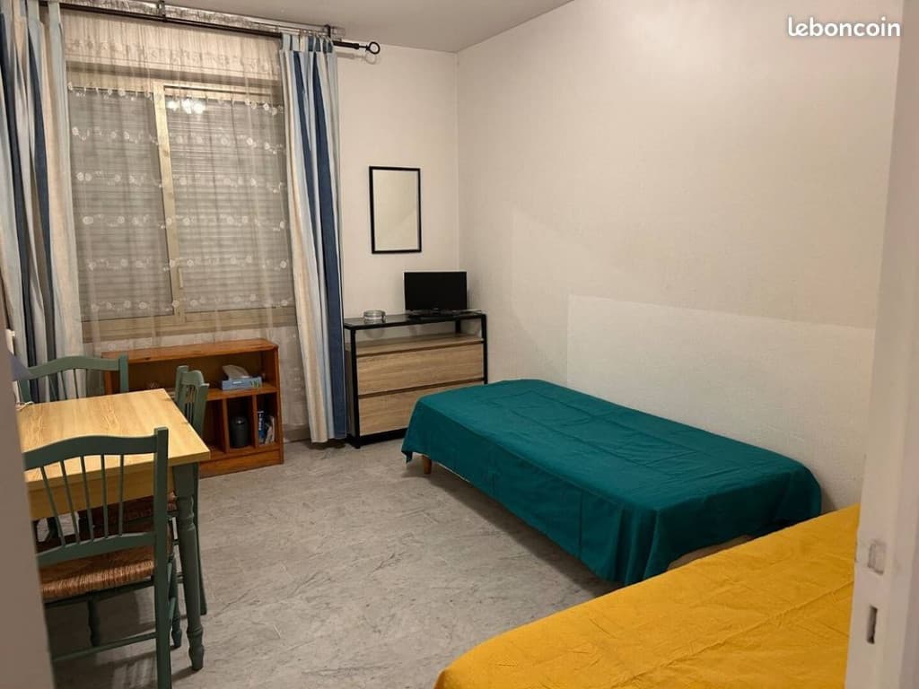 Studio meublé avec parking