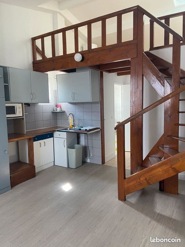 Appt 2 pièces + mezzanine — Refait à neuf — 2 min RER B Gentilly